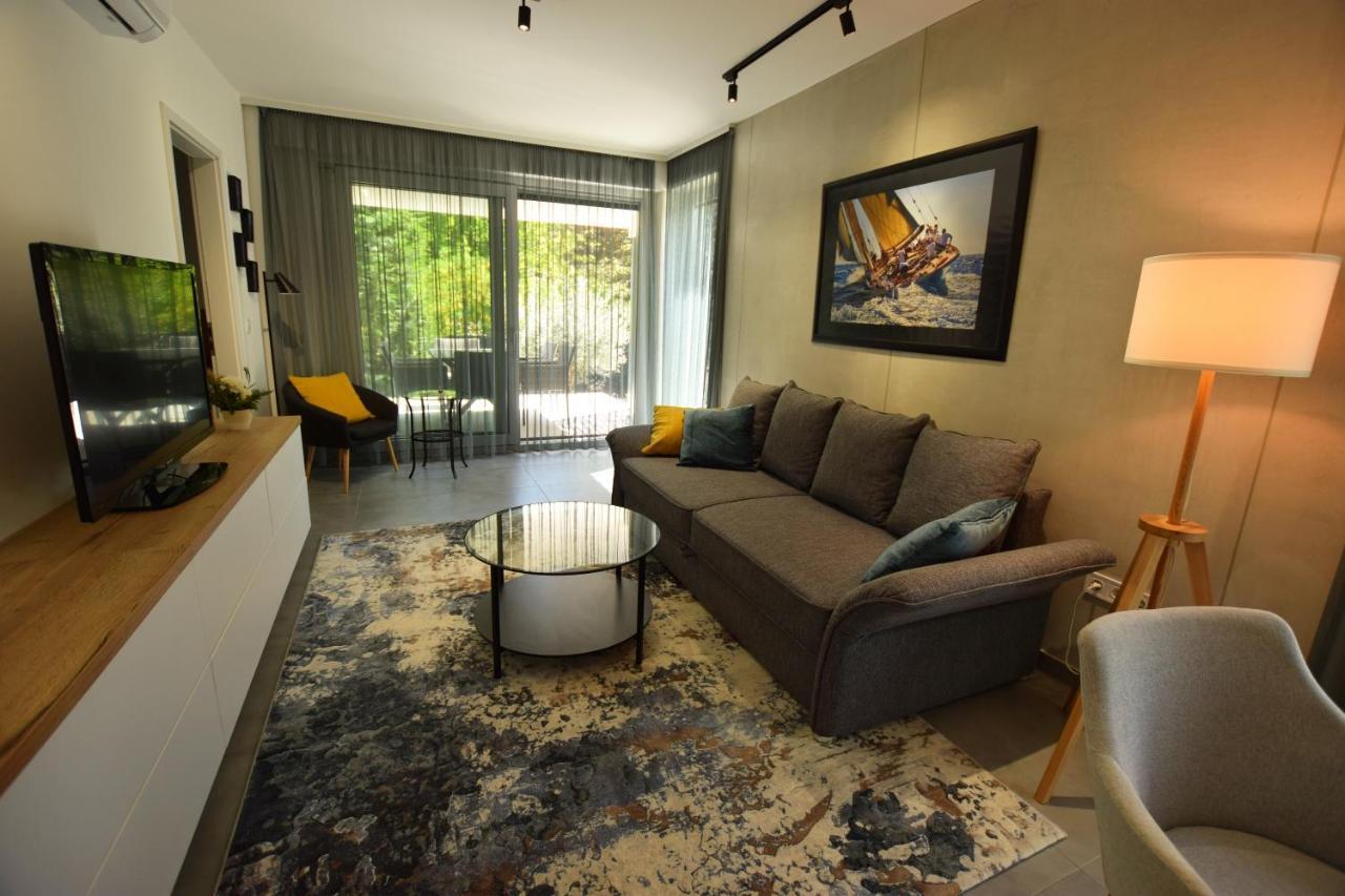 Olive Apartman Alsoors Exterior foto